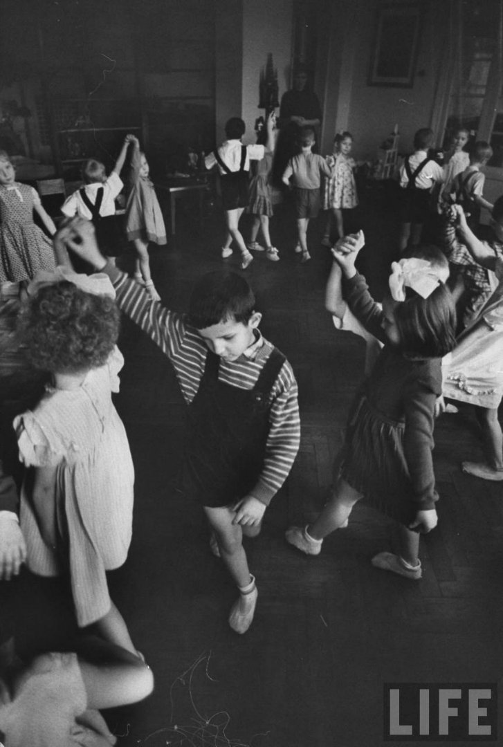 0f05ba0db8db Жизнь советского детского сада в 1960 году глазами фотографа Life 