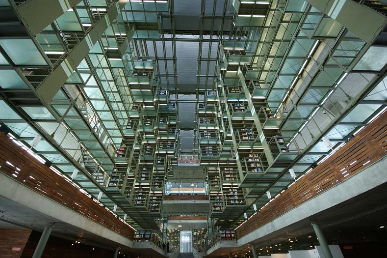 1323 Еще 15 удивительных библиотек мира
