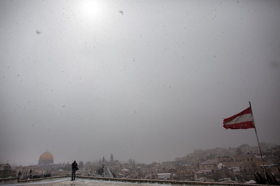 234 Иерусалим занесло снегом