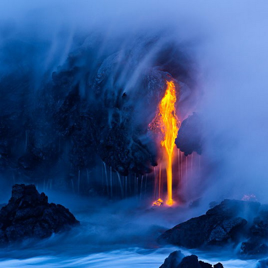 6185 Любитель лавы – фотограф в опасной близости от вулкана на Гавайях