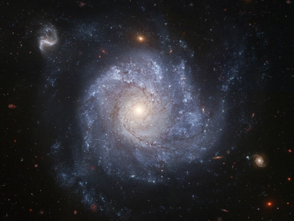 7180 Большое фотопутешествие в космос с телескопом Хаббл