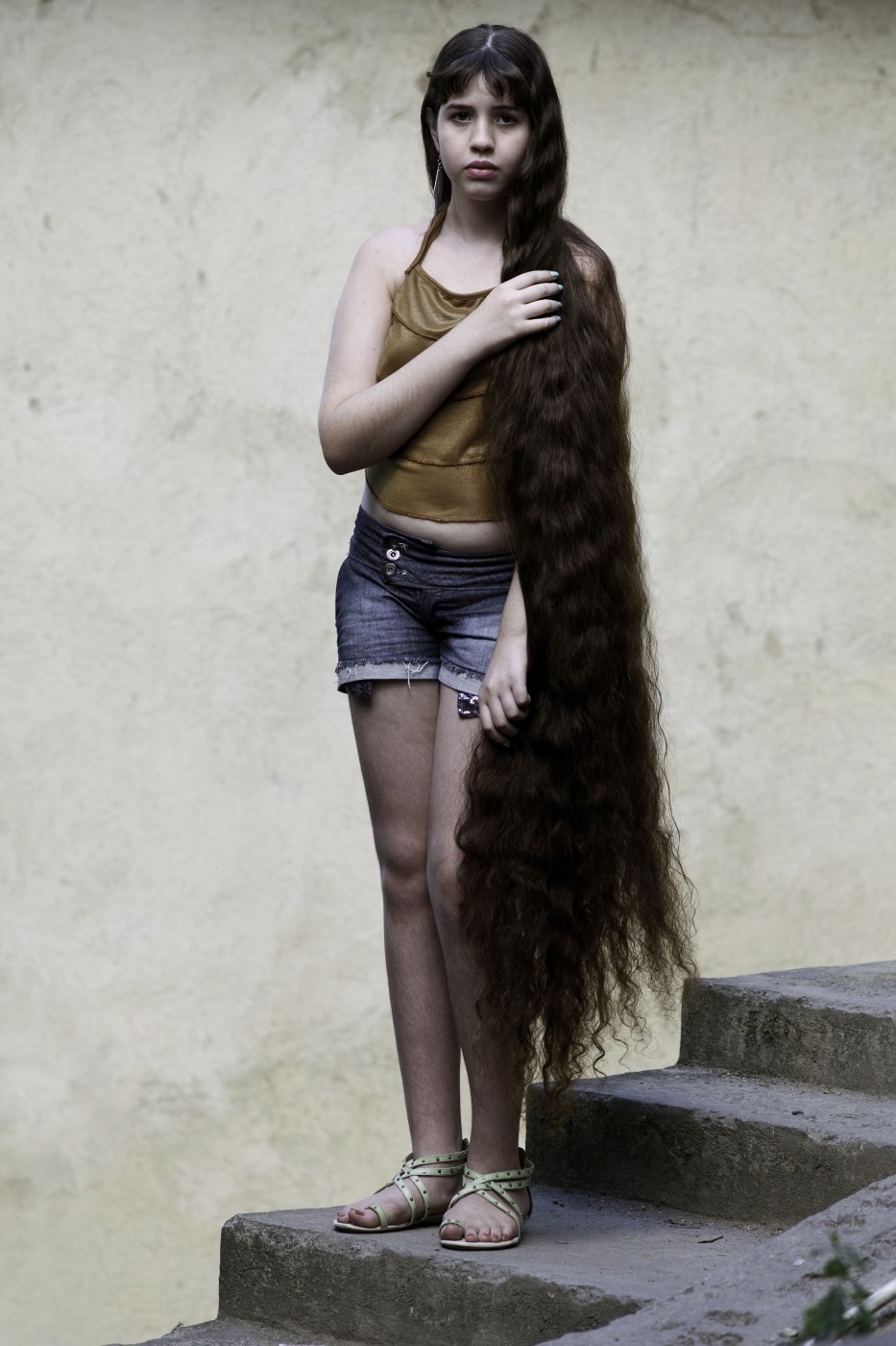 Brazil 4 12 летняя Рапунцель из Бразилии продаст косу, чтобы сделать ремонт в квартире