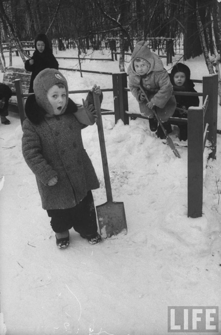 fae4e503f236 Жизнь советского детского сада в 1960 году глазами фотографа Life 