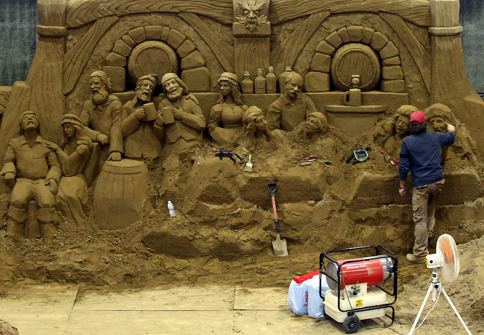 1525 Выставка песочных скульптур на дюне Тоттори