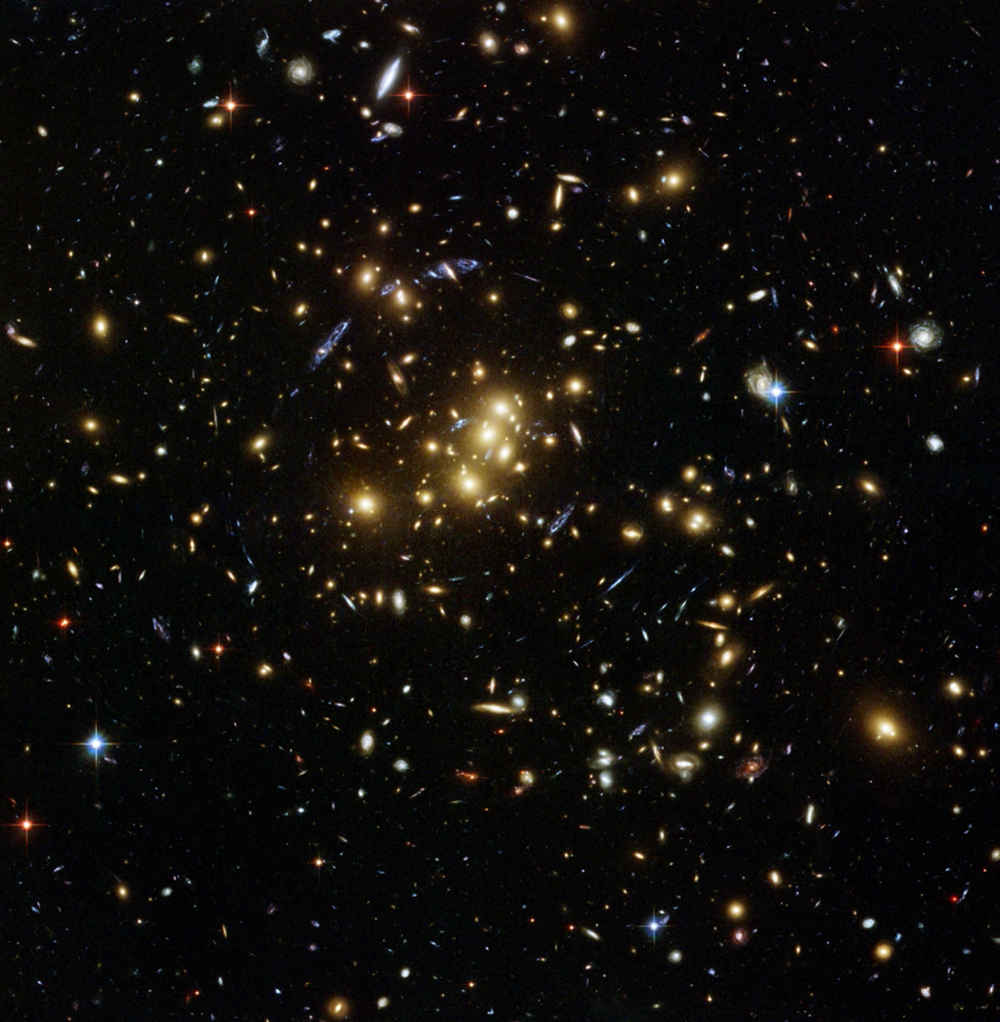 2042 30 лучших фотографий телескопа Хаббл