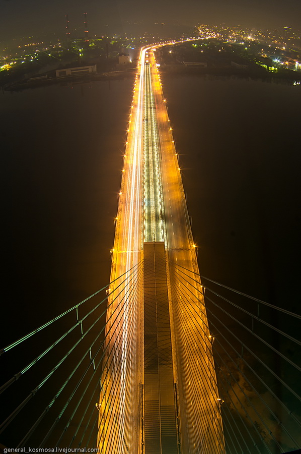 bridge05 Туманный рассвет над Киевом на высоте 136 метров