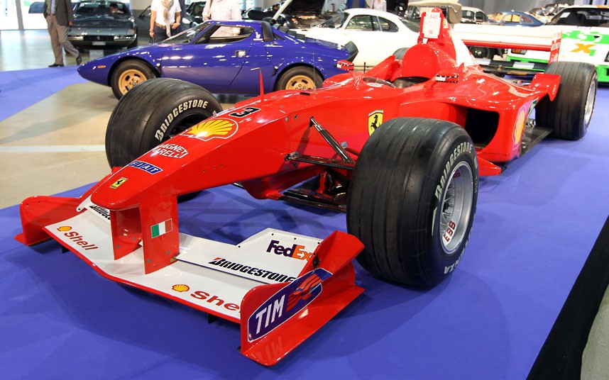 09 2000 Ferrari F1 2216036k Уникальные автомобили и суда на аукционе в Монако