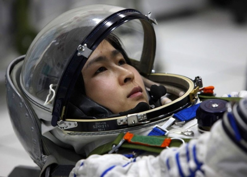 3169 800x575 Первая китайская женщина астронавт