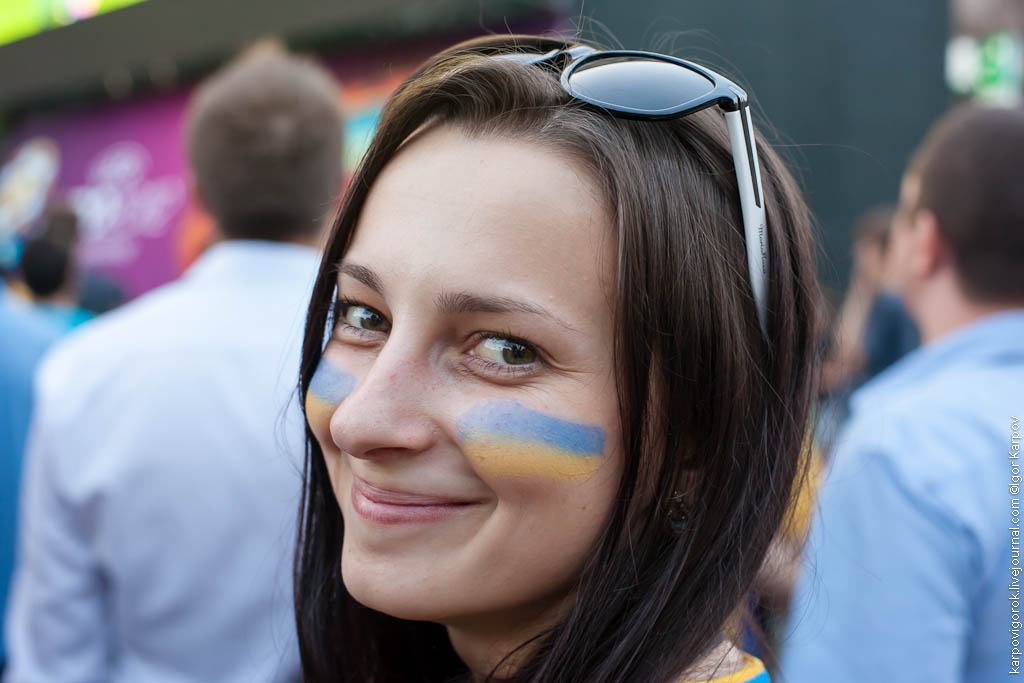Украина-Швеция Евро 2012 Avi