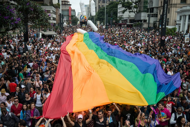 LGBT 28 800x534 Гей парады во всем мире 2012