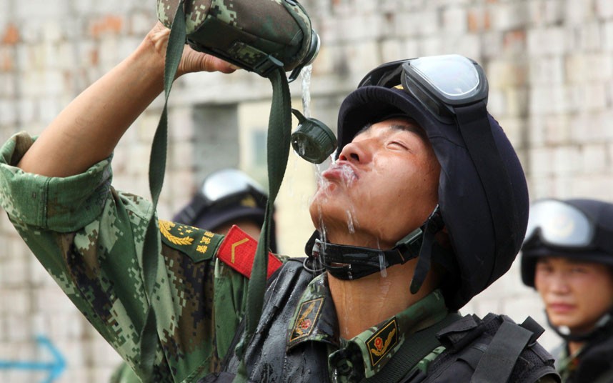 SWAT16 Тренировка китайского спецназа