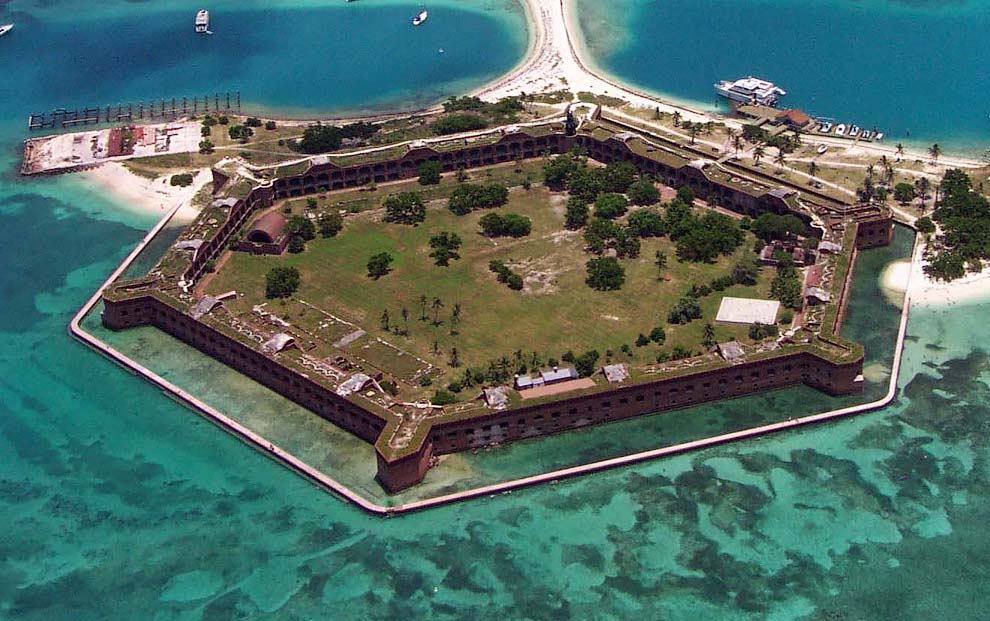 요새 1월 10일 가장 인상적인 바다의 요새