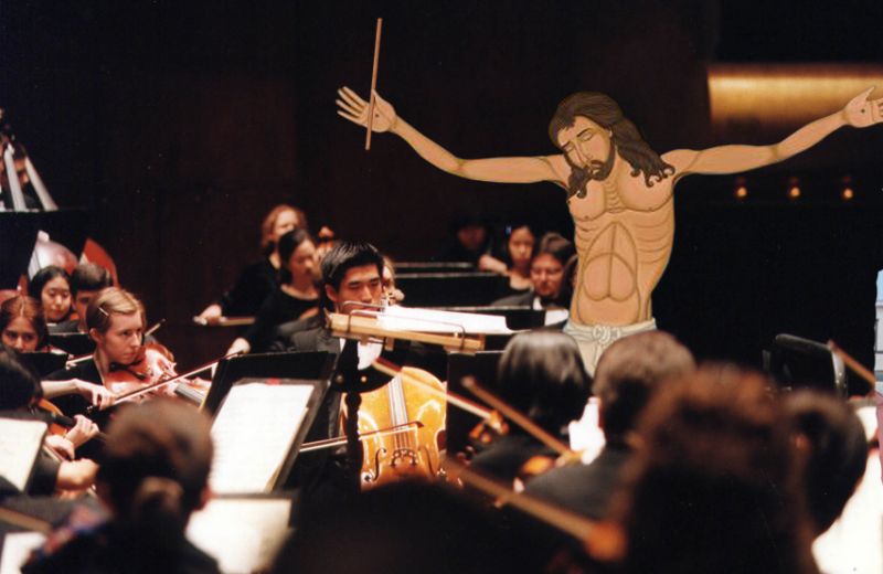 02Jesus Conducting An Orchestra Фотопроект «Иисус повсюду»