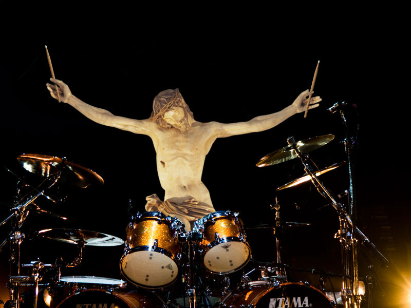 02zJesus Plays A Drum Solo Фотопроект «Иисус повсюду»