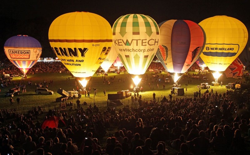 balloons01 800x499 Международный фестиваль воздушных шаров в Бристоле