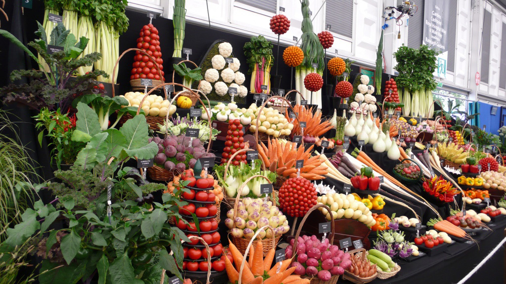 Artful Displays of Vegetables 10 Красочные овощные мозаики на выставках и ярмарках