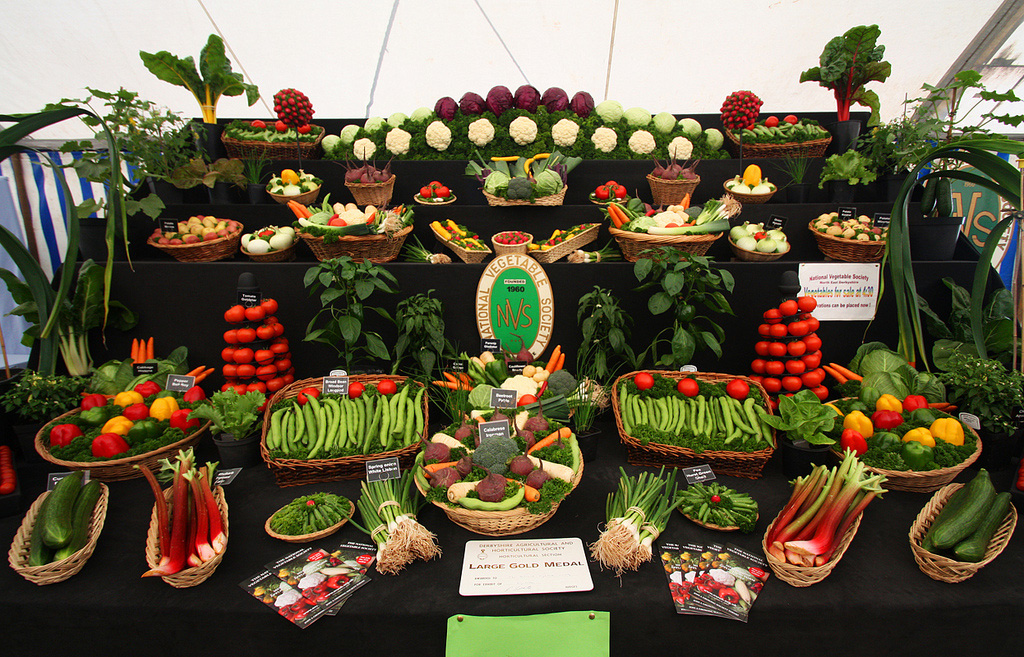Artful Displays of Vegetables 6 Красочные овощные мозаики на выставках и ярмарках