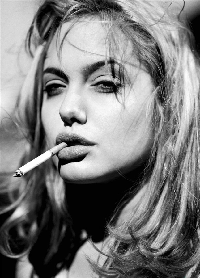 Celebrities and cigarettes