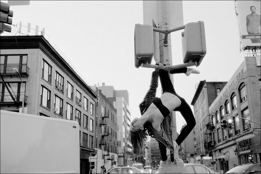 Балерины на улицах города - фото 14
