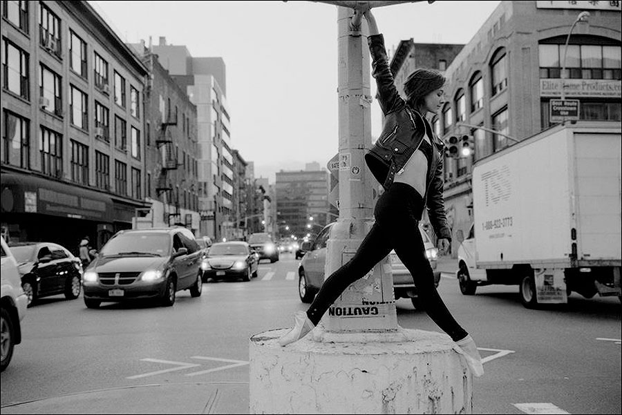 Балерины на улицах города - фото 11