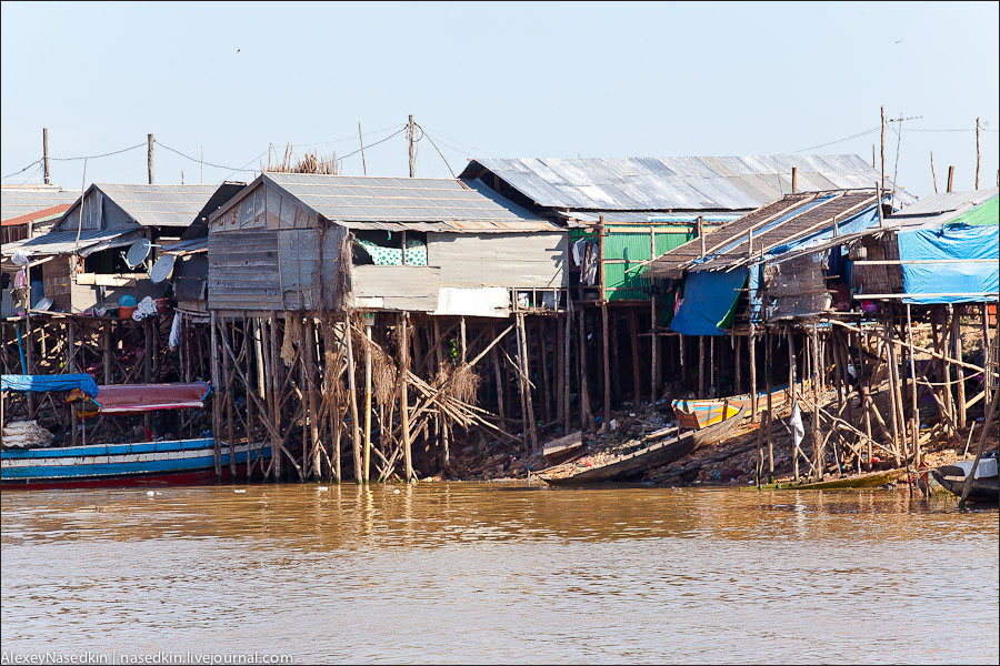  Жизнь на озере Тонлесап в Камбодже - фото 3