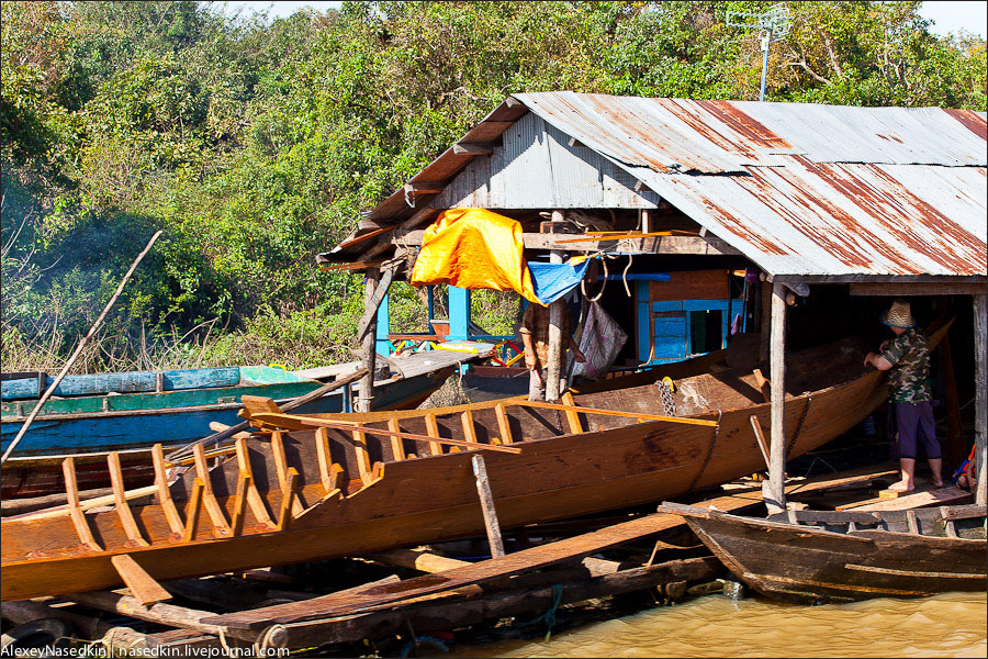  Жизнь на озере Тонлесап в Камбодже - фото 34