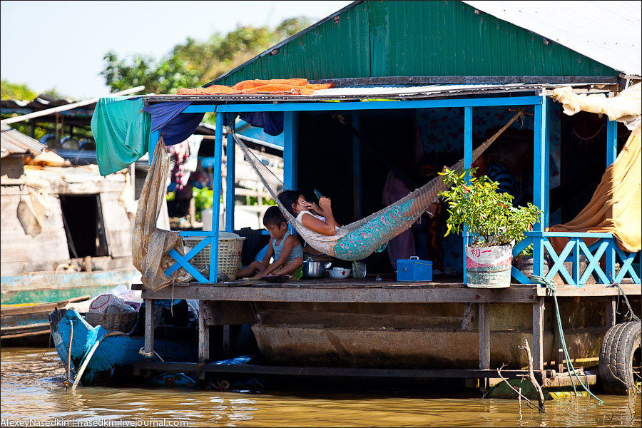  Жизнь на озере Тонлесап в Камбодже - фото 43