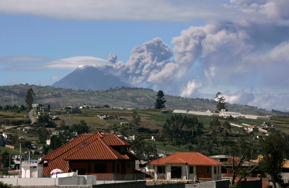volcano25 Volcanic activity in 2012