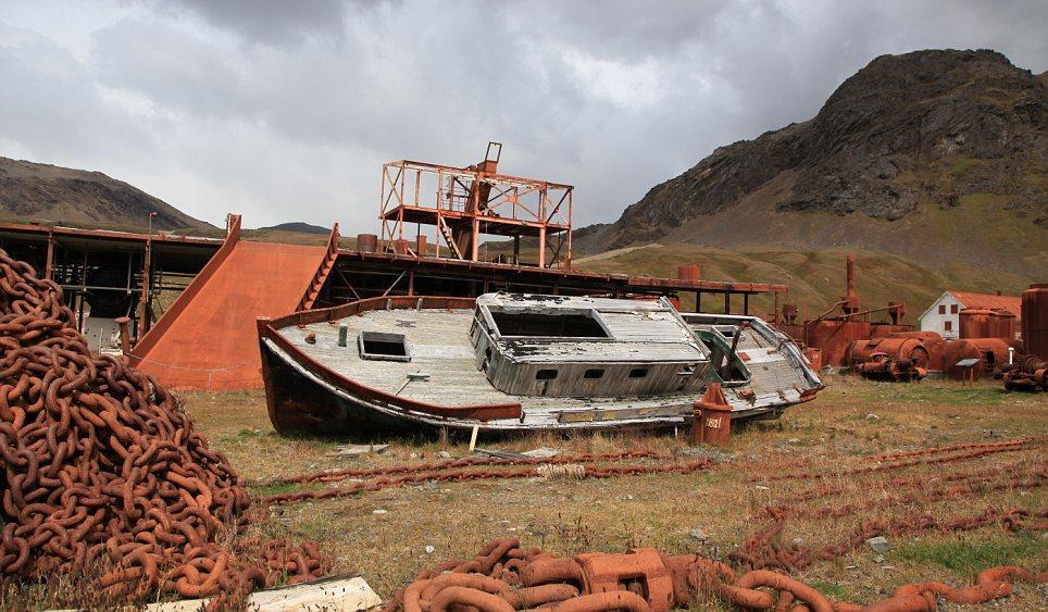 haunting images of abandoned towns 2 Мир в руинах