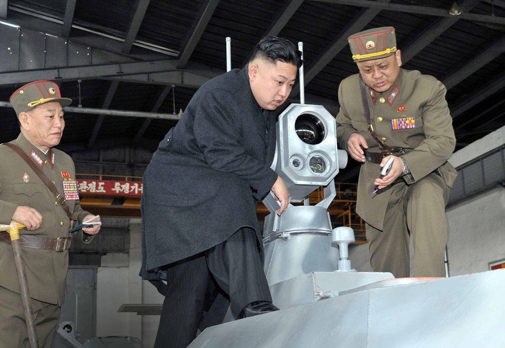 koreaivoennayamashina 25 Северная Корея привела ракеты в боевую готовность и целится в США