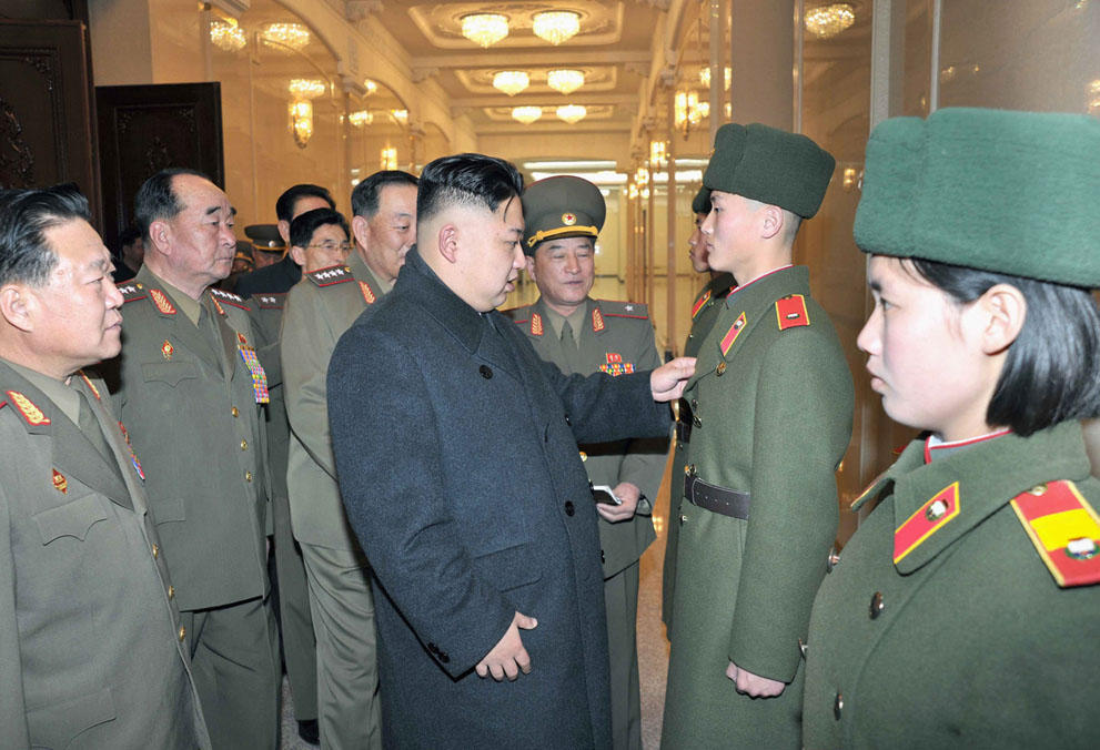 koreaivoennayamashina 9 Северная Корея привела ракеты в боевую готовность и целится в США
