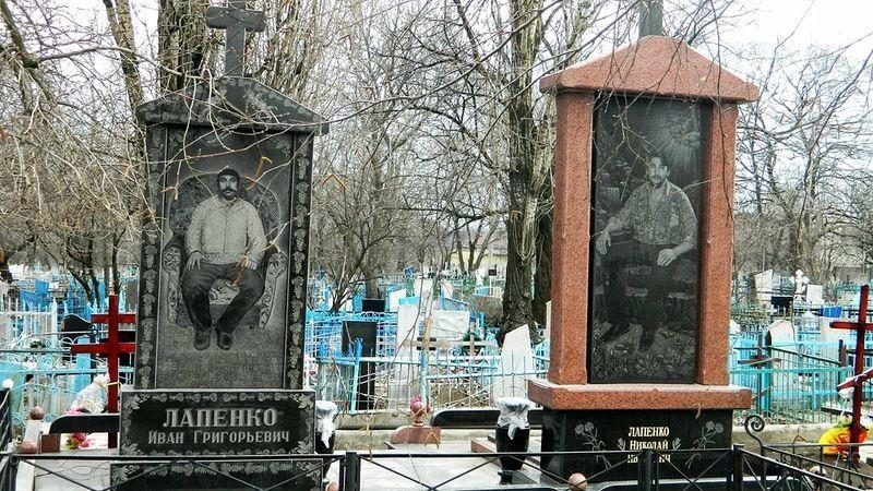 mogilicigan 4 Могилы цыганских авторитетов в Украине