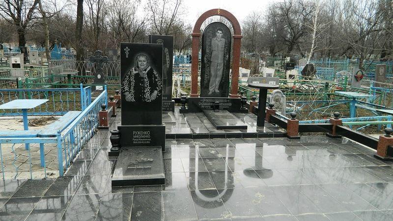 mogilicigan 8 Могилы цыганских авторитетов в Украине