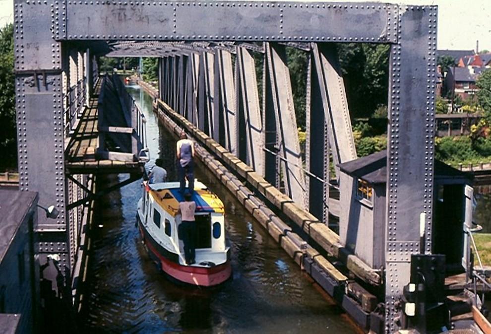 waterbridges18 Три самых впечатляющих водяных моста в мире