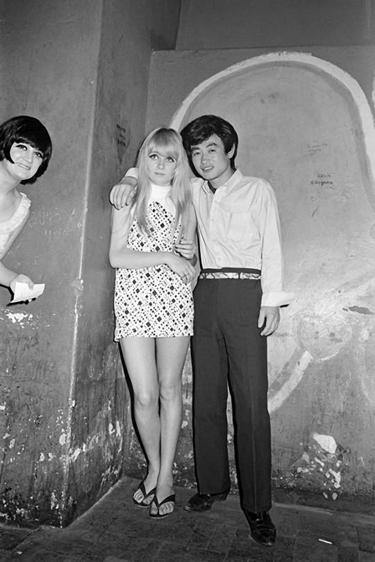 ，如何sixties05开派对夜总会在60年代