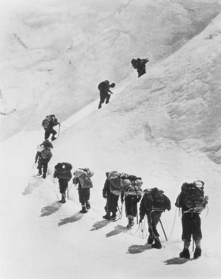 vosxojdenienaeverest 2 Восхождение на Эверест: от 1953 года до наших дней