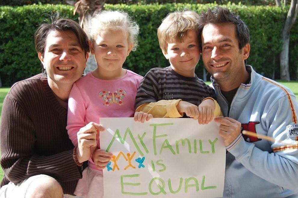 Equality17 30 счастливых однополых семей с детьми
