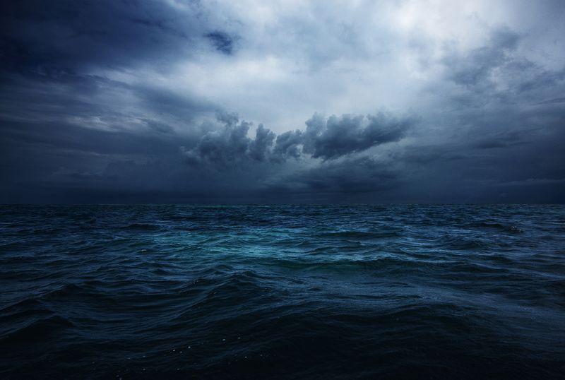 instorm00 Как я выжил в шторме, пересекая Атлантику на лодке