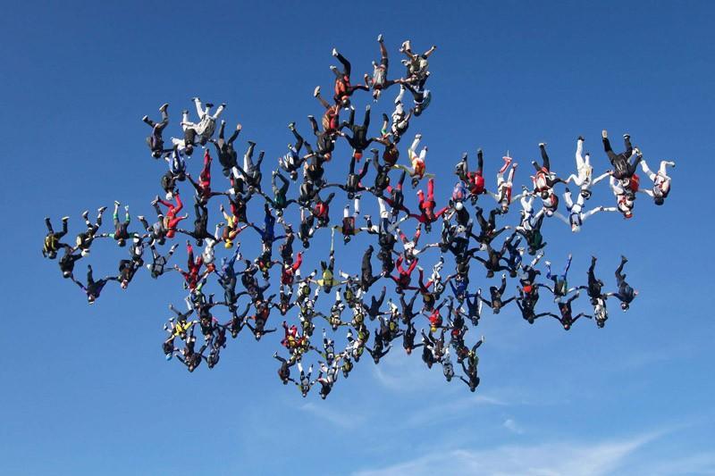 parachutes12 Самые впечатляющие фигуры парашютного спорта