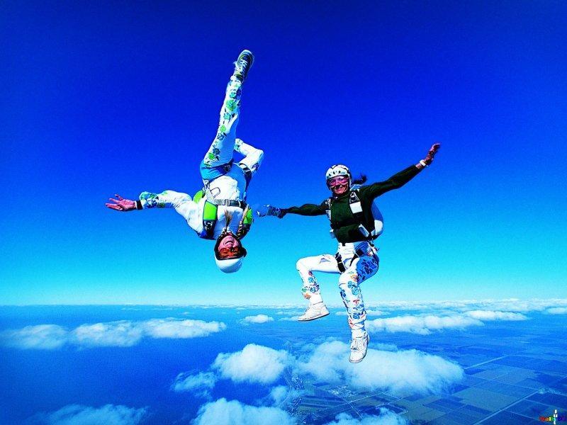 parachutes15 Самые впечатляющие фигуры парашютного спорта