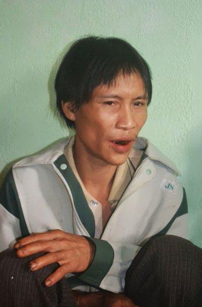 254401 Во Вьетнаме нашли отца и сына, 40 лет прятавшихся в джунглях