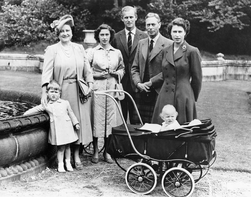 Windsor19 800x629 30 архивных детских фото британской королевской семьи