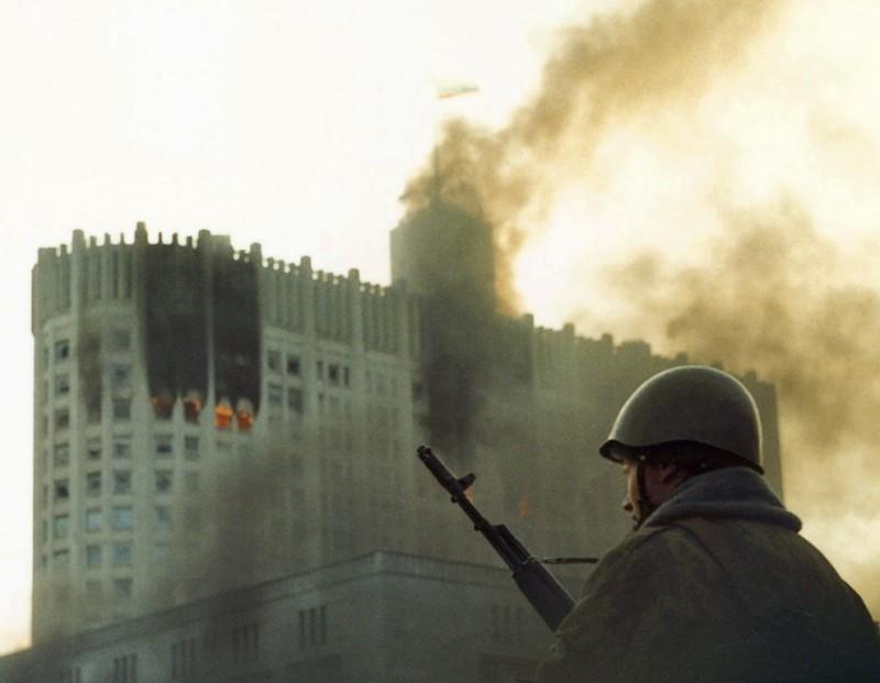 revolution39 800x621 Расстрел Дома Советов 4 октября 1993 года