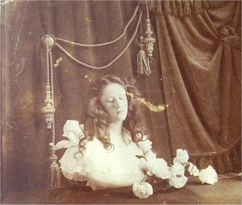 From1800s12 Посмертные портреты времен королевы Виктории