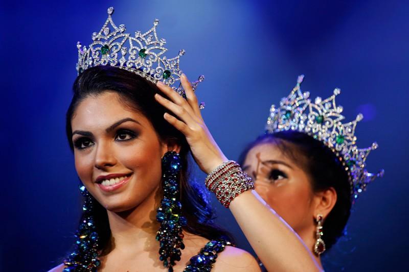 Miss International Queen 2013 11 800x533 Конкурс красоты транссексуалов в Таиланде