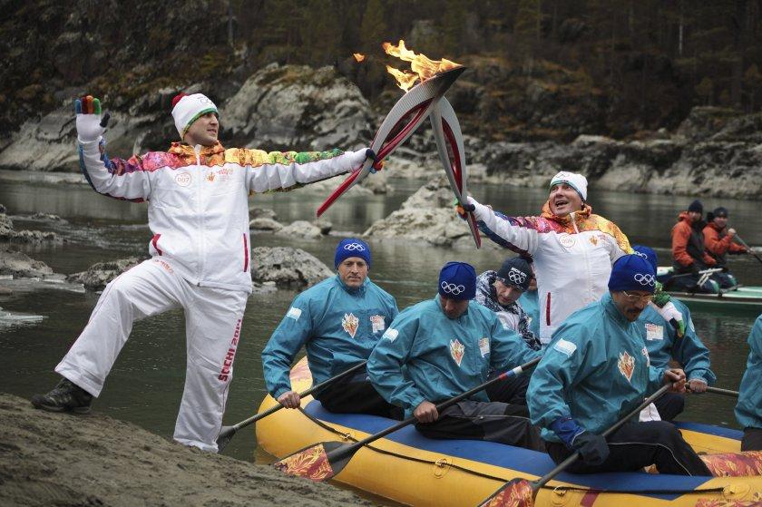 olympicfire23 Самые яркие моменты путешествия Олимпийского огня 2014, глазами иностранных журналистов