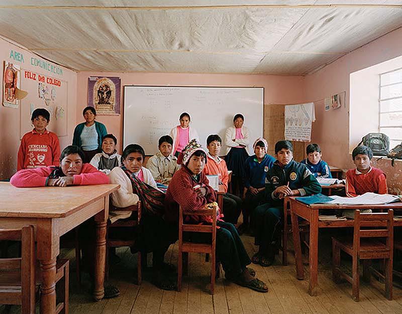 shkolnikiraznixstran 8 Как выглядят ученики и школьные классы в 15 странах мира
