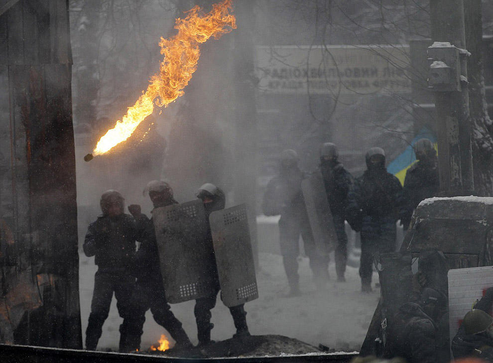 Uariot25 Самые невероятные и удивительные фотографии противостояния в Украине