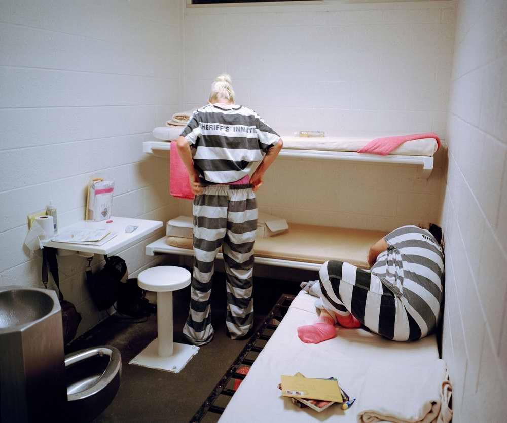 Usprisoners02 Скованные одной цепью: арестантские будни женщин заключенных в одной из тюрем США