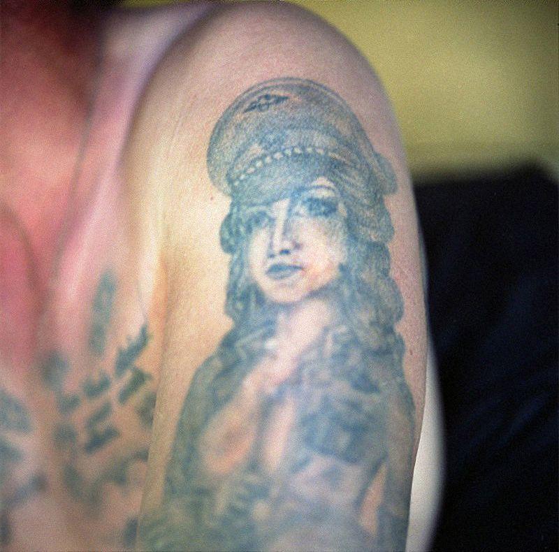 sher14 В гостях у красноярских уголовников